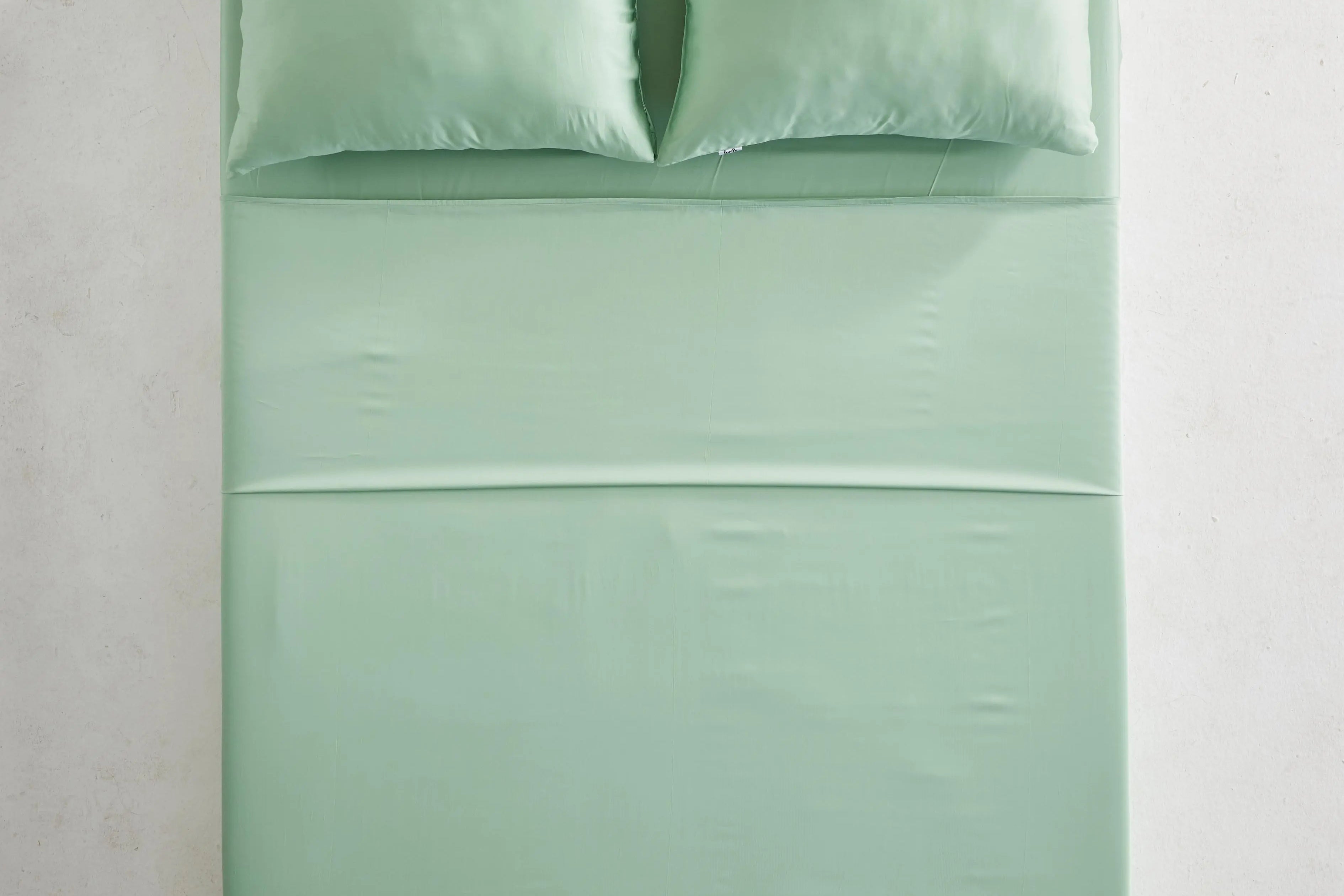 Furify® Pet Hair Resistant Bamboo Sheet Set